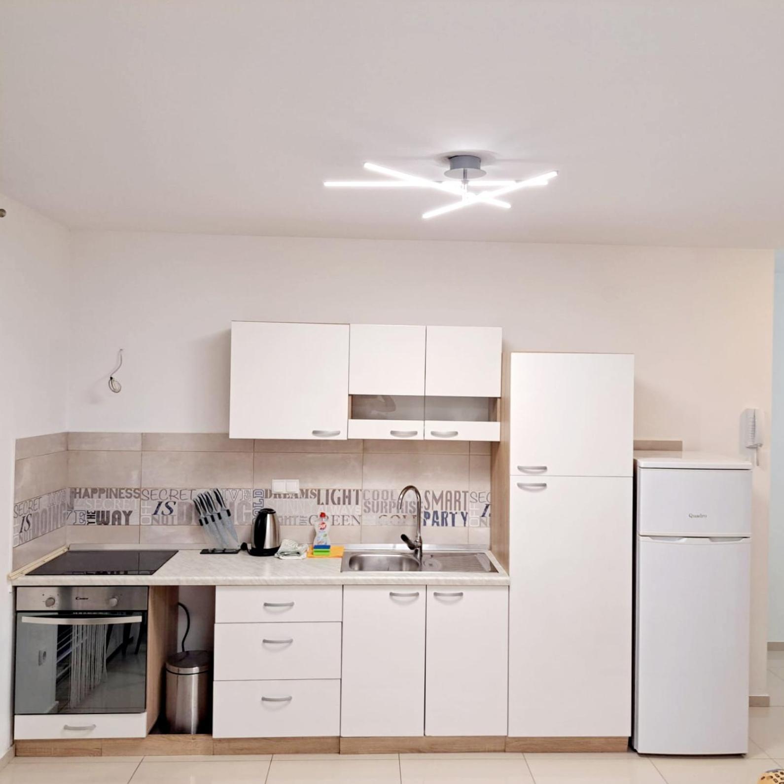 Apartment Roko Brodarica  Ngoại thất bức ảnh